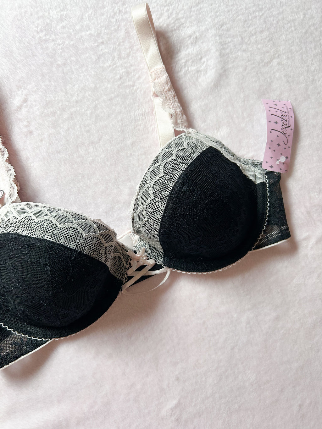 TYRA bra ꨄ︎ size 14C