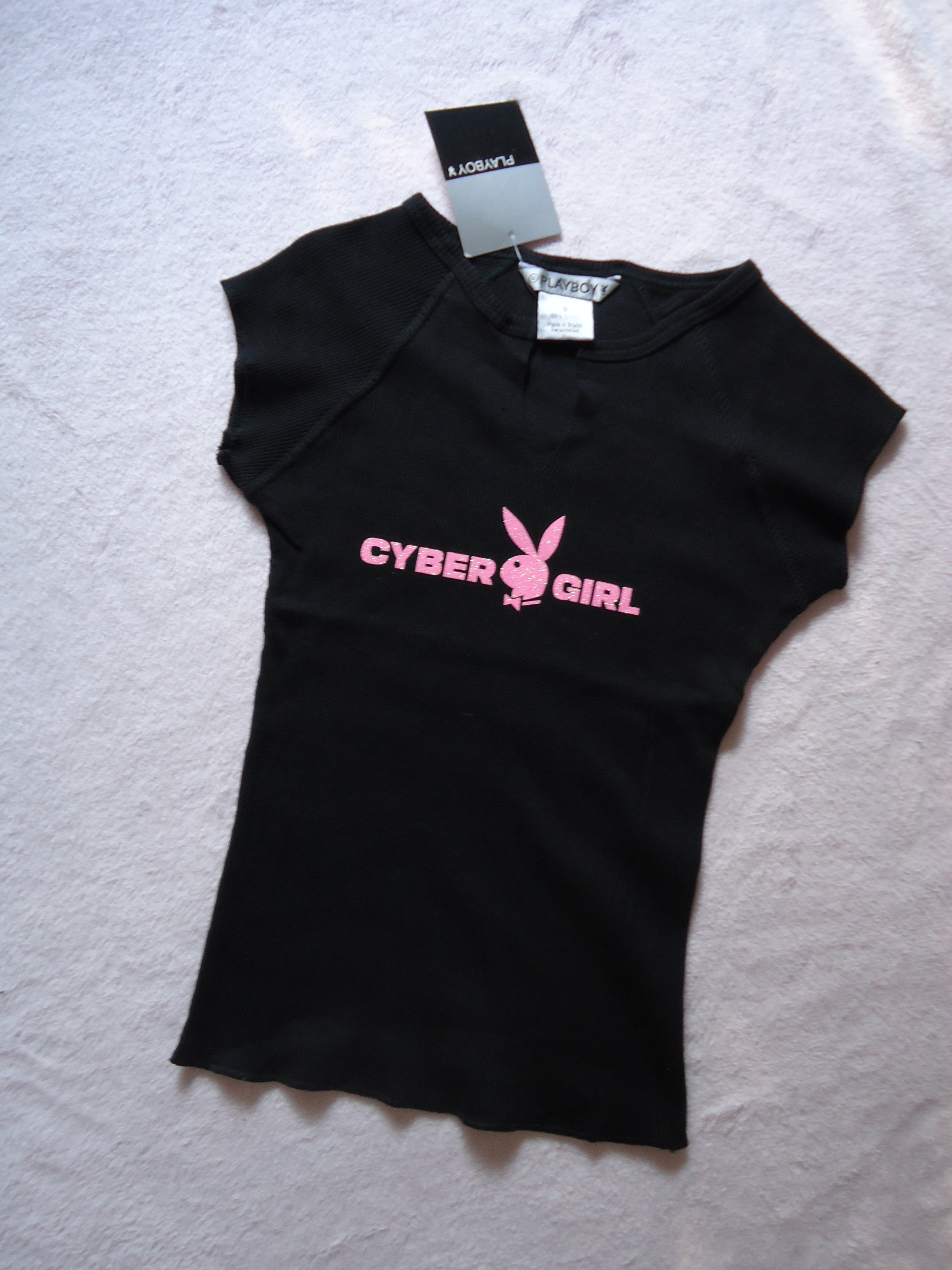 CYBER GIRL top ꨄ︎  PINK