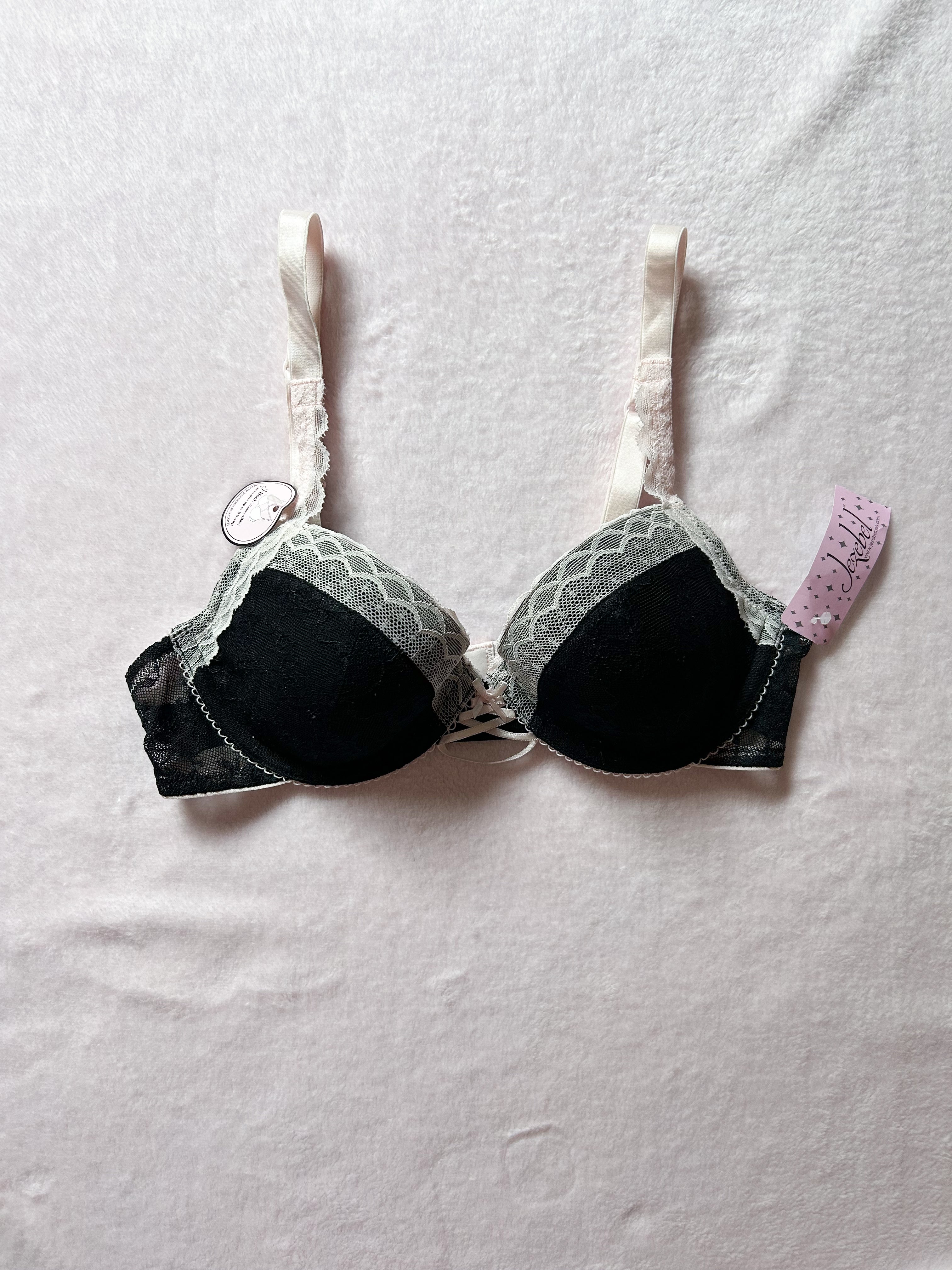 TYRA bra ꨄ︎ size 14C